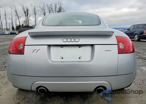 2002 Audi Tt Quattro z USA, uszkodzony, nr VIN TRUWT28N021037520